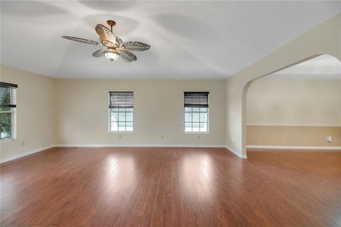 Tiny photo for 317 Woodland Trail, Lady Lake, FL 32159 (MLS # G5112589)