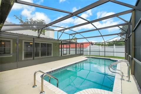 Tiny photo for 317 Woodland Trail, Lady Lake, FL 32159 (MLS # G5112589)