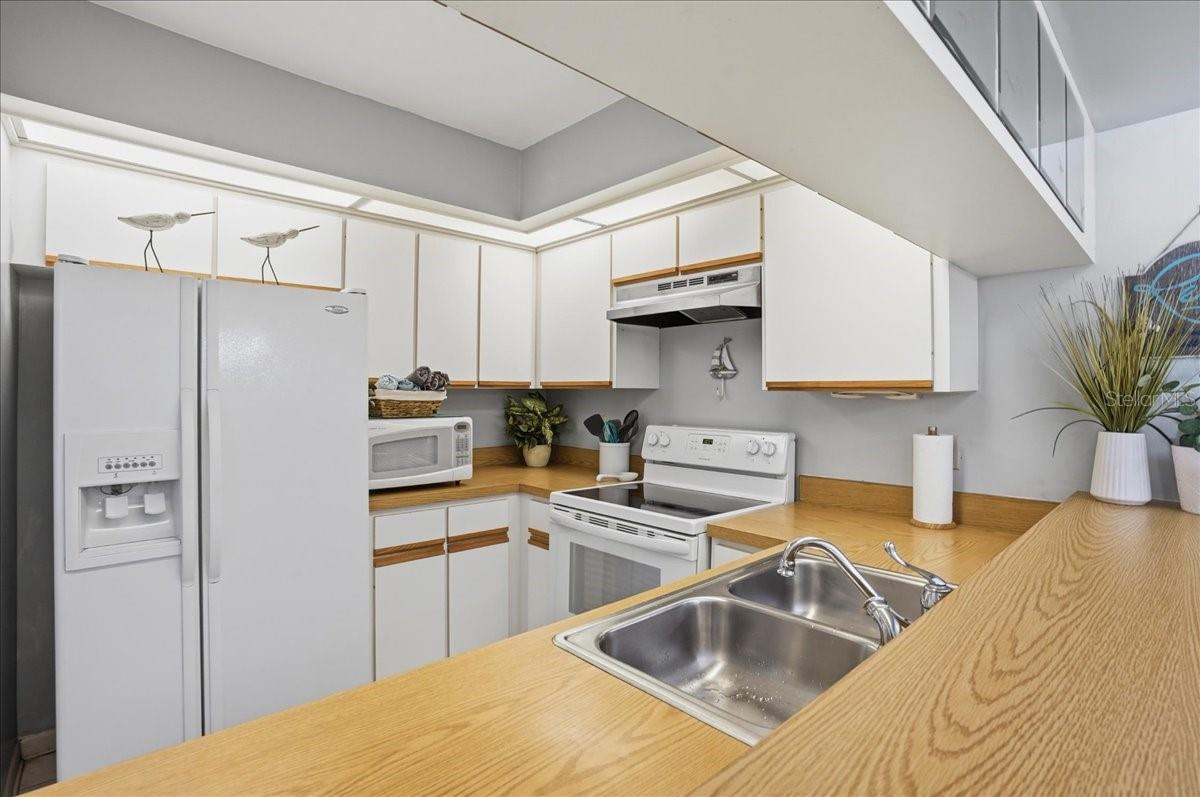 BIRD BAY V - Residential