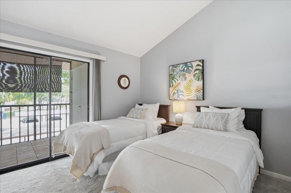 BIRD BAY V - Residential