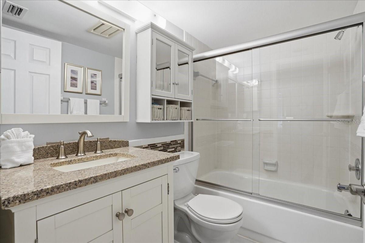 BIRD BAY V - Residential