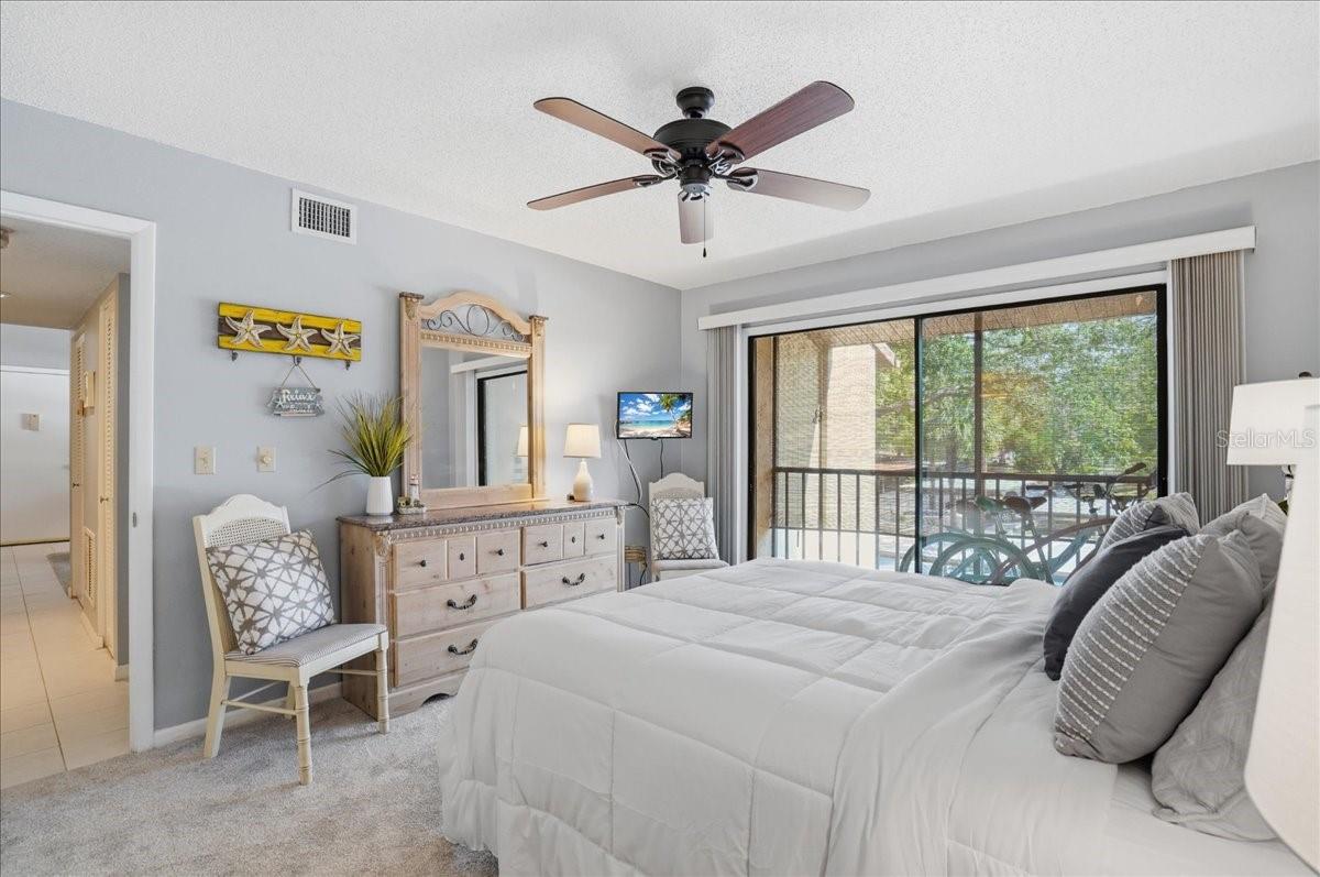 BIRD BAY V - Residential