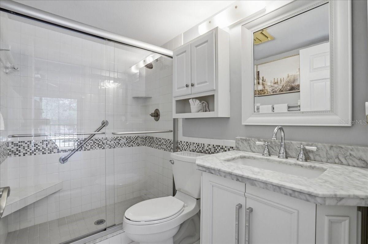 BIRD BAY V - Residential