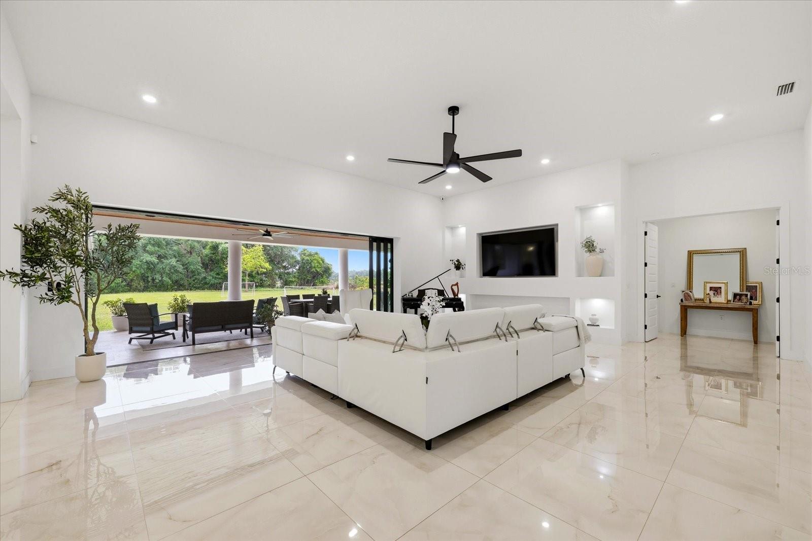 GALLAGHER RANCH - Residential