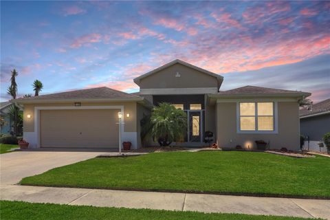 Photo of 27328 Pine Straw Road, Leesburg, FL 34748 (MLS # G5098428)