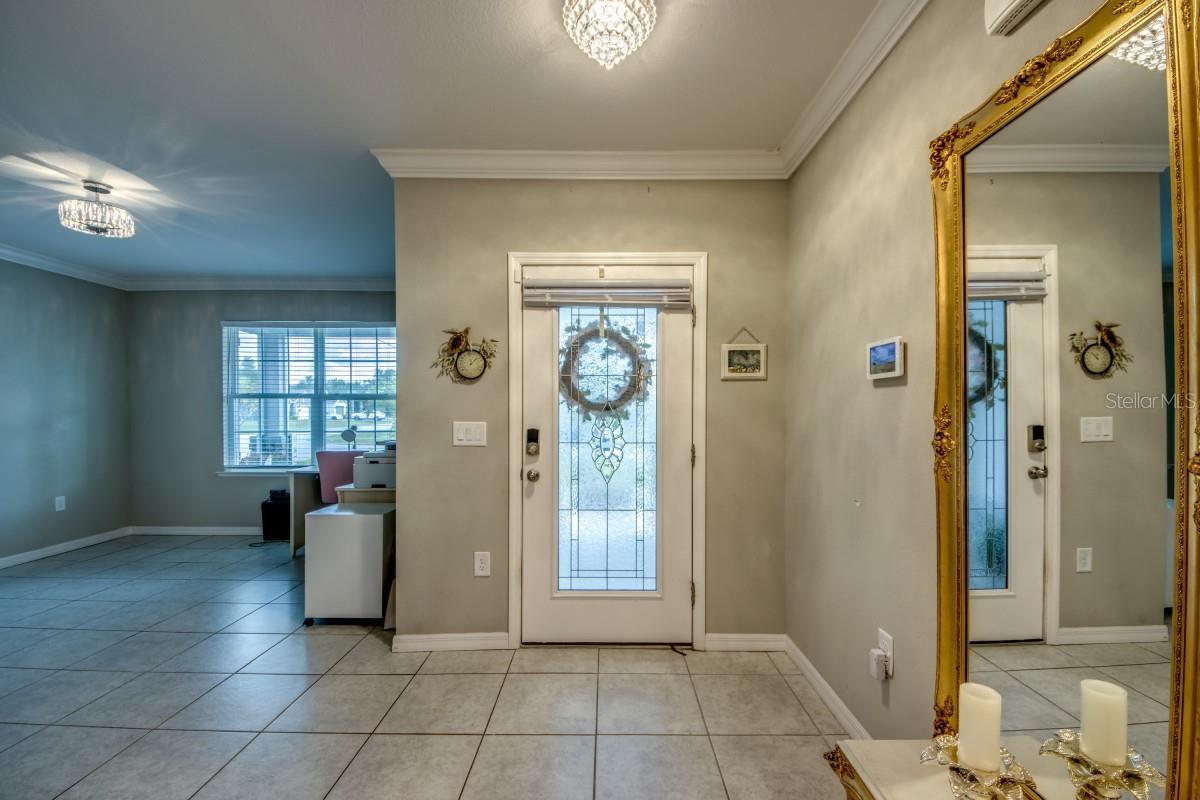 Casas a venda 3 - Jen Dantas 640 ENCARNACION STREET