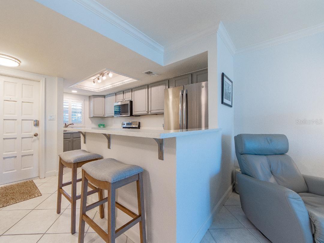 205 DOLPHIN POINT 6