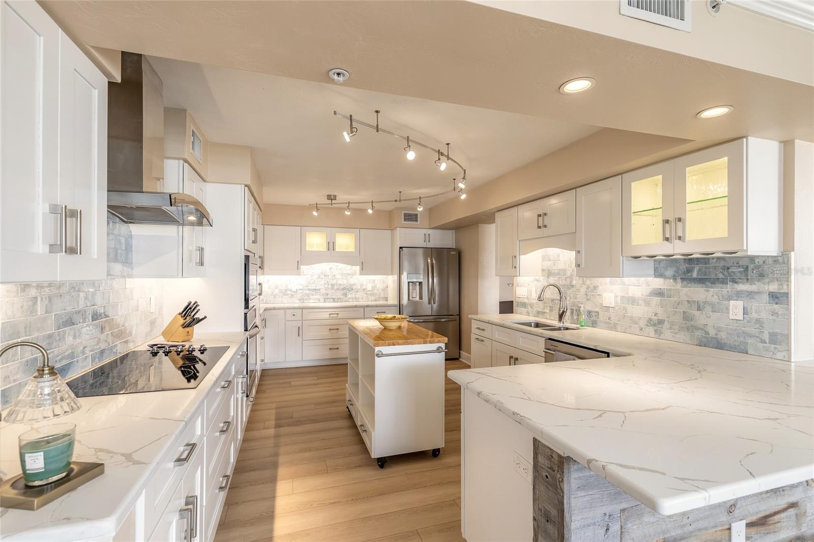 1 JOHN ANDERSON DRIVE 6070