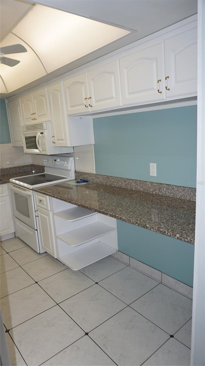 SYLVETTE CONDO - Residential Lease