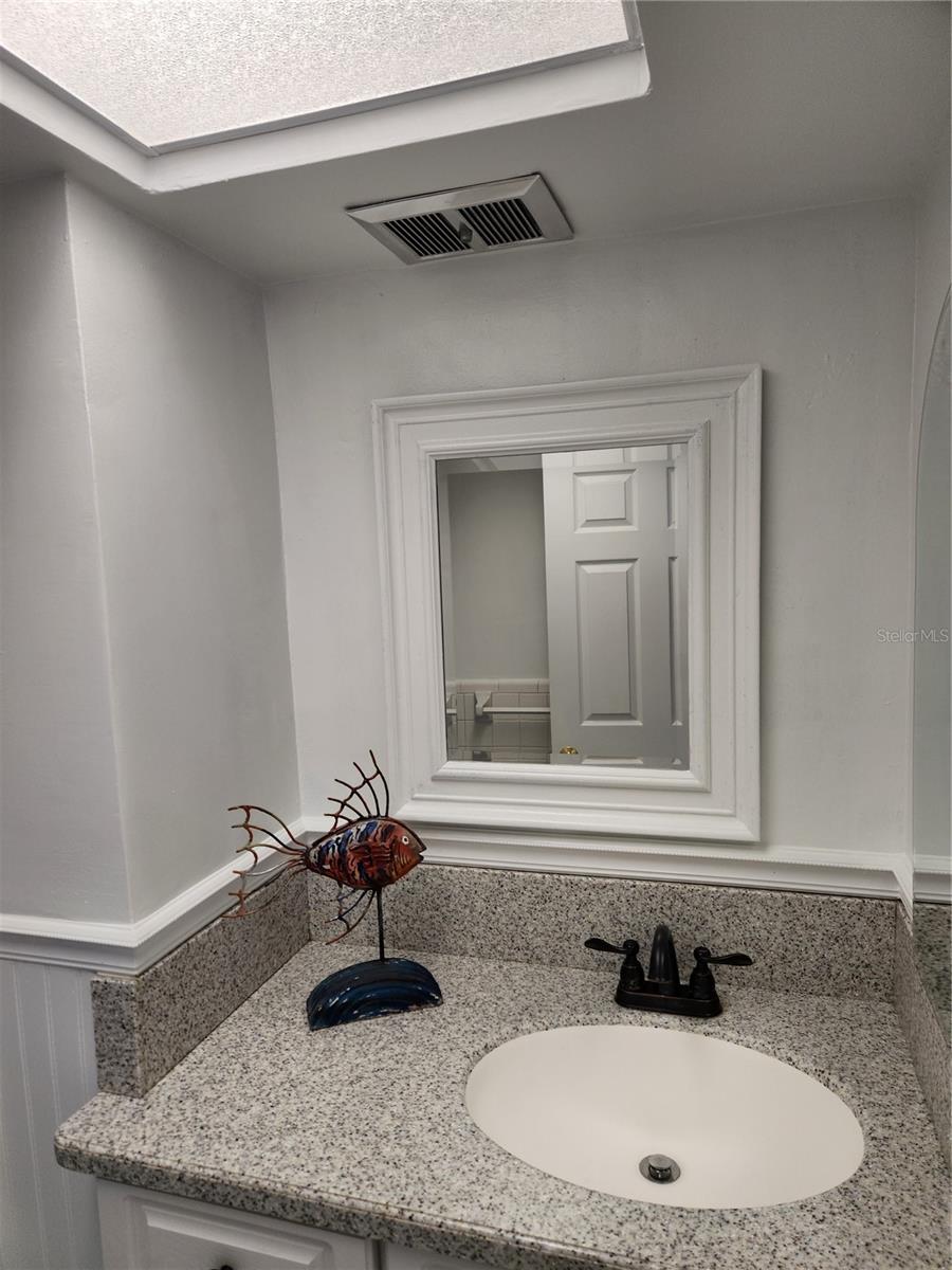 SYLVETTE CONDO - Residential Lease