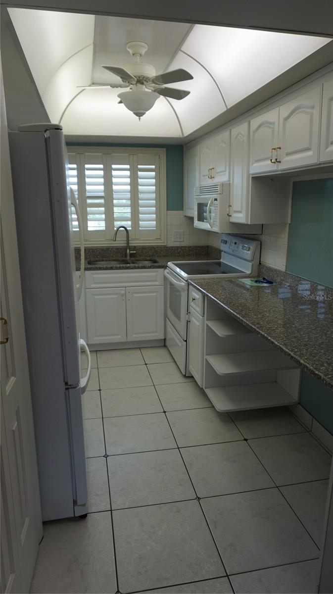 SYLVETTE CONDO - Residential Lease