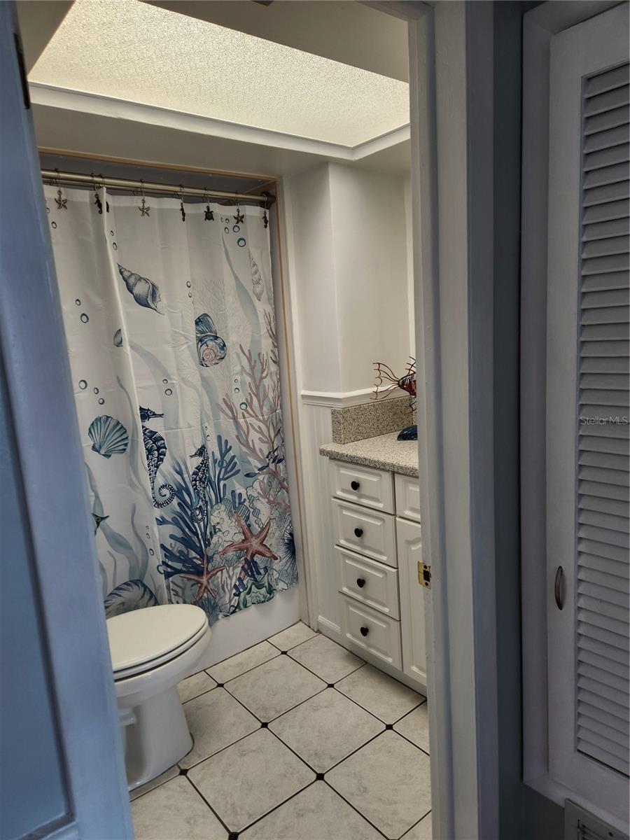 SYLVETTE CONDO - Residential Lease