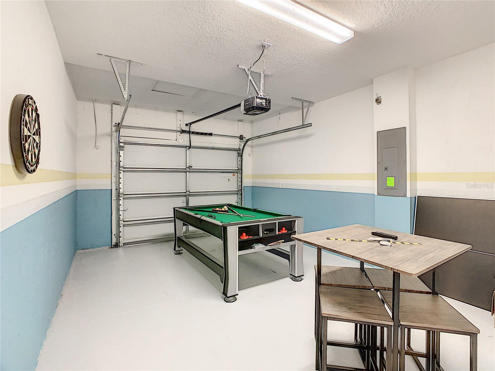 CHAMPIONSGATE CONDO PH 8 - Residential