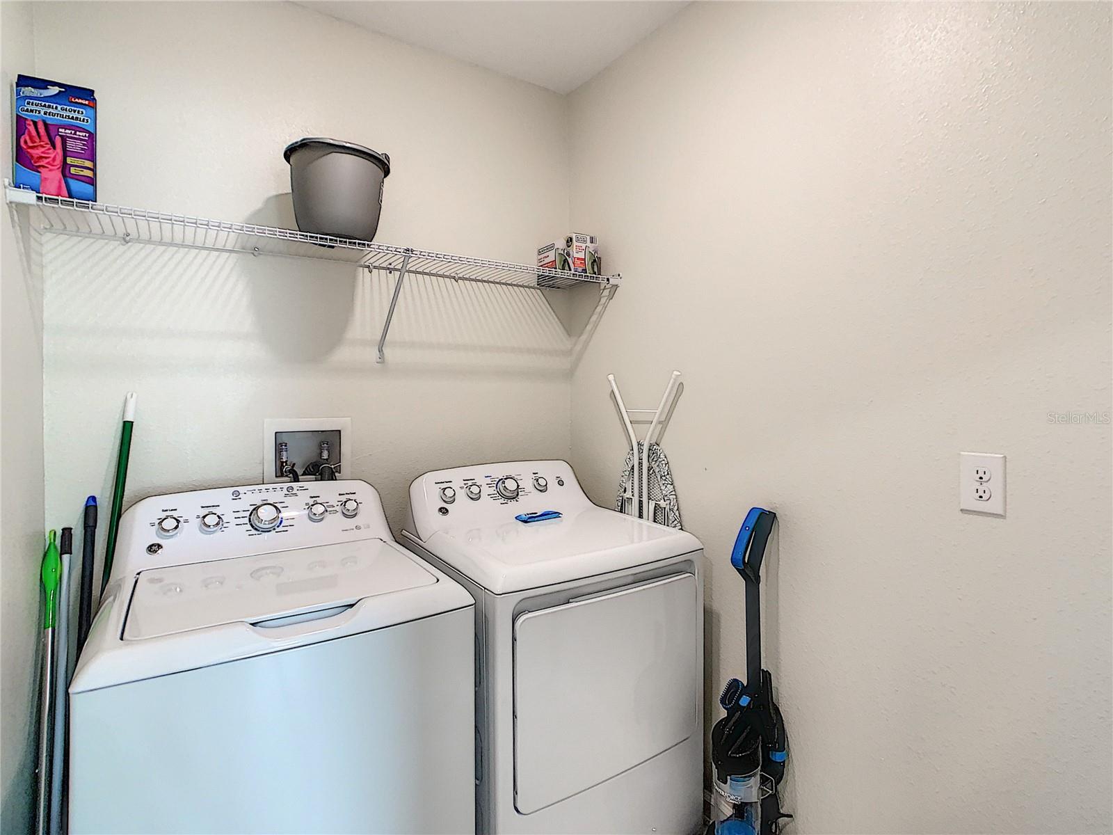 CHAMPIONSGATE CONDO PH 8 - Residential