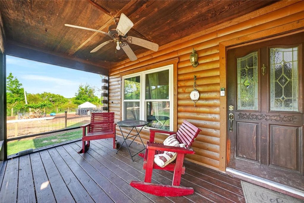 Photo of 150 Catalina Drive, Debary, FL 32713 (MLS # O6394728)