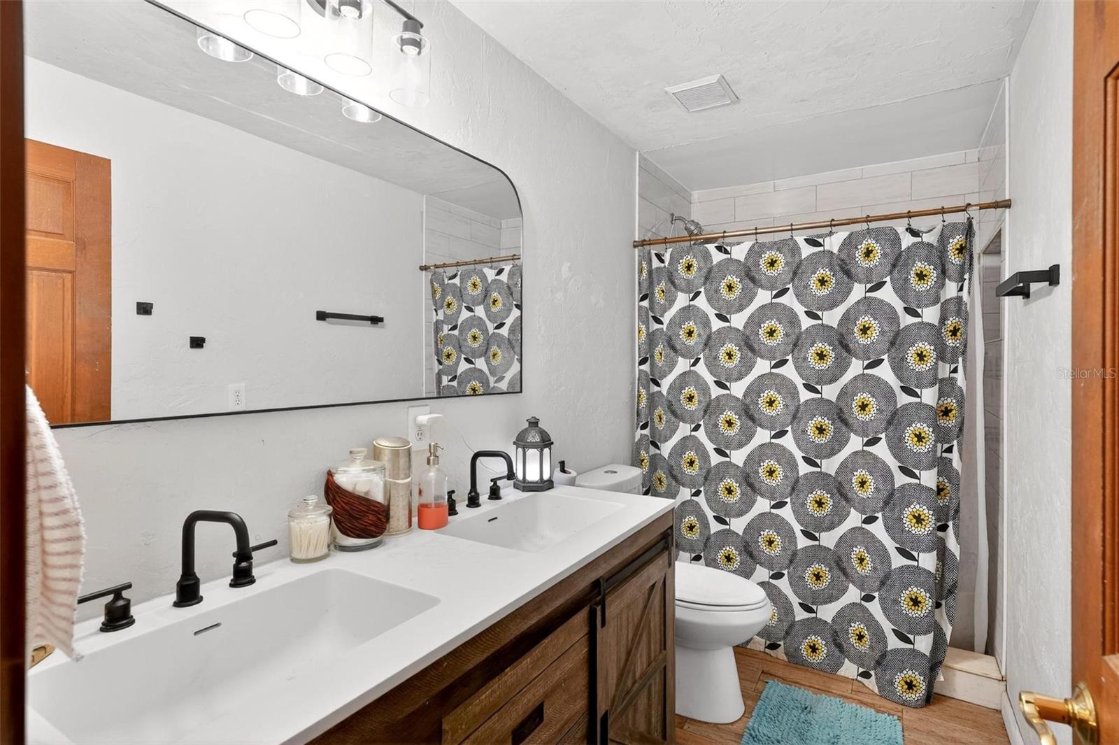 ORLANDIA HEIGHTS UNREC 241 - Residential