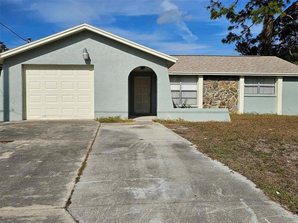 Photo of 8627 Longboat Lane, Hudson, FL 34667 (MLS # TB8328507)