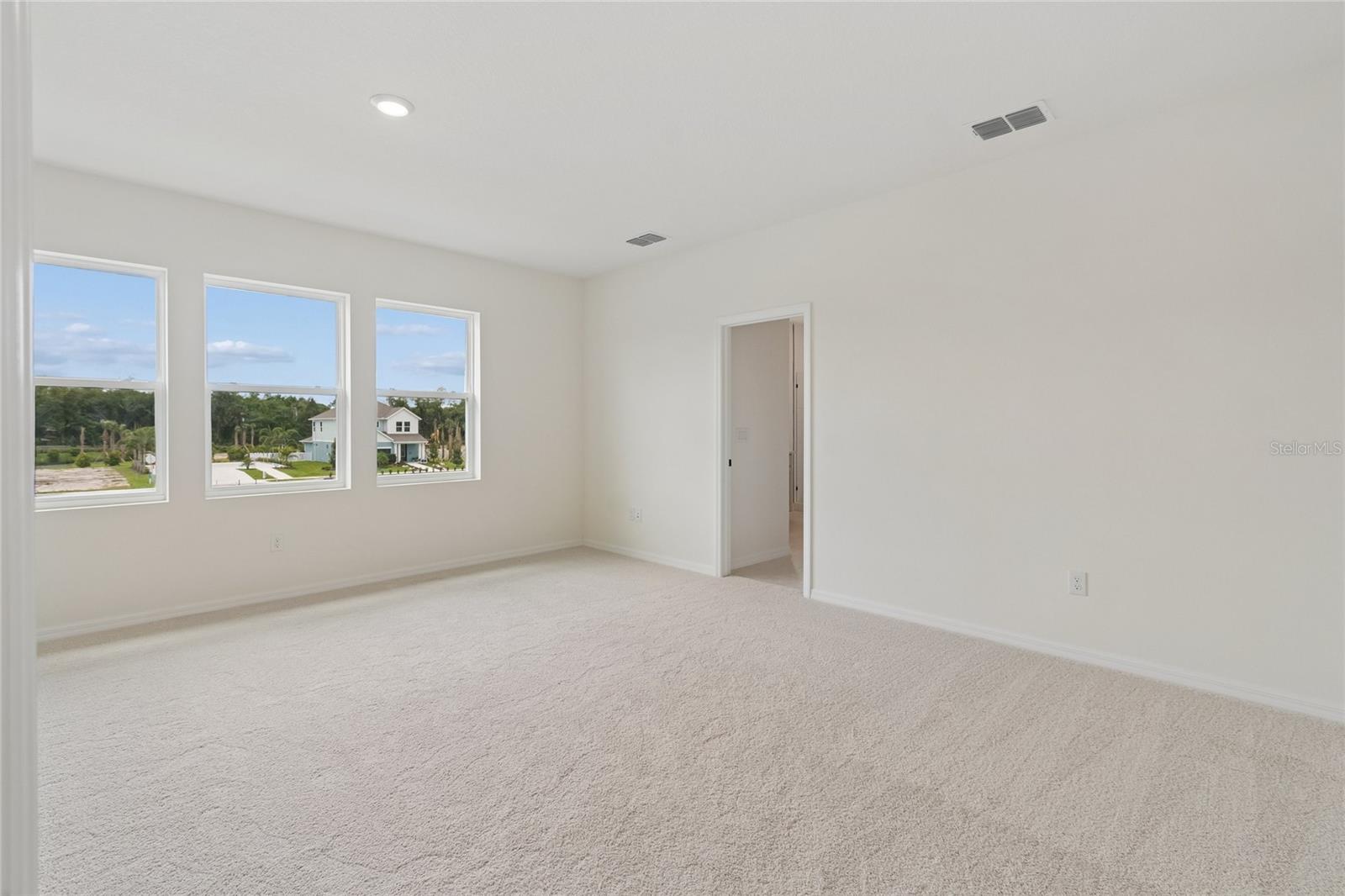EASTLYN - Residential