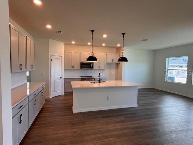 EASTLYN - Residential