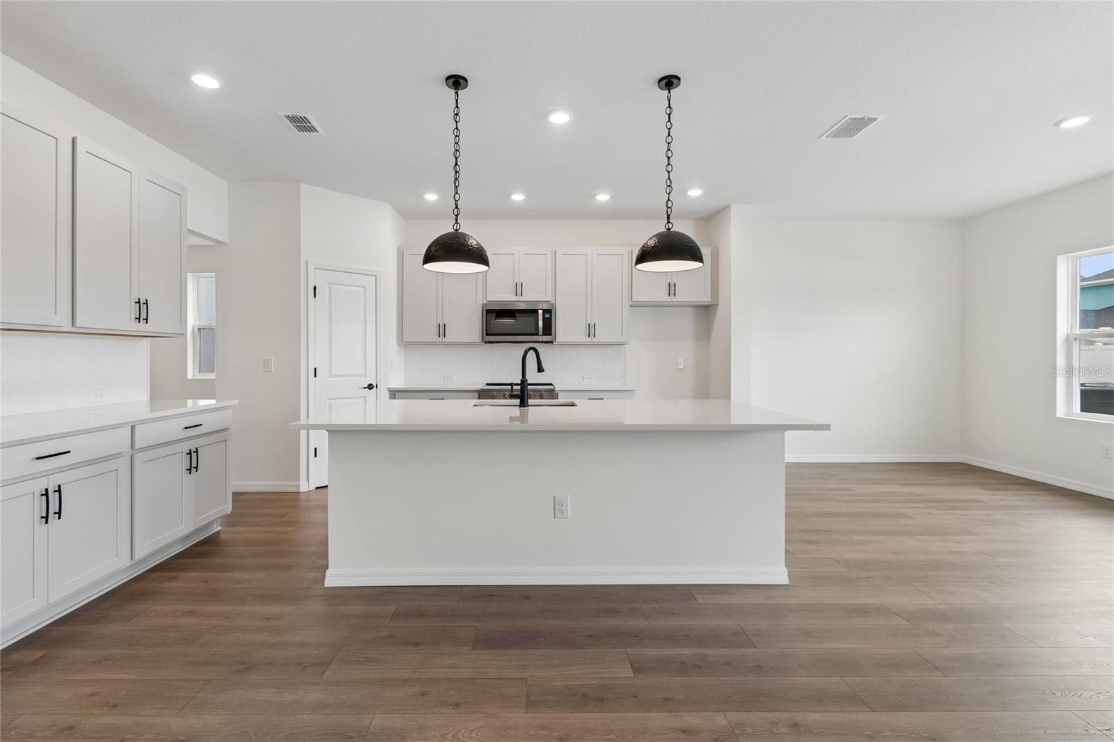 EASTLYN - Residential