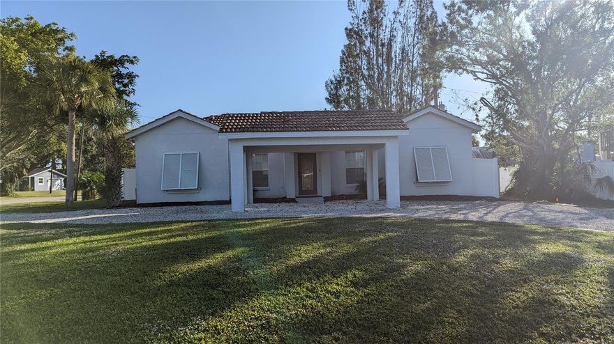 Come enjoy what Venice, FL has to offer with this 2 bed and 2 bath home.  Bedrooms are on opposite sides of the house with their own, attached, handicap accessible bathrooms for that extra privacy.  Avoid the Florida rains with the attached, covered carport right at the front door.  The location is just fantastic and convenient with only a 2.4 mile drive to Shamrock Park and Nature Center, a 3.3 mile drive from Venice Municipal Airport, and a 4.9 mile drive to Venice Beach.  Don't miss this opportunity to enjoy all the best of what Florida has to offer!  Long term rental available for $3,500/month.