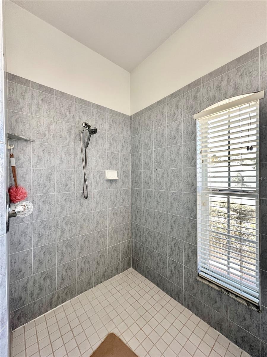 HILLSIDE SOUTH - Residential