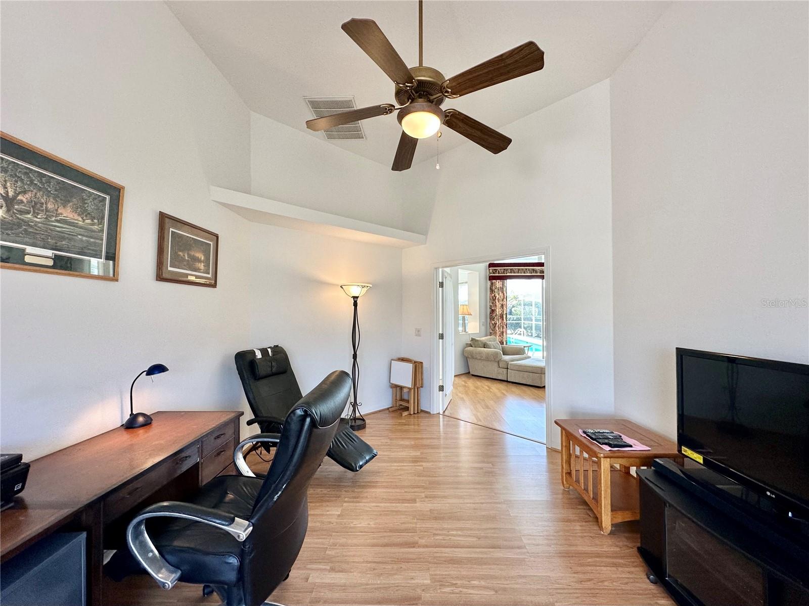 HILLSIDE SOUTH - Residential