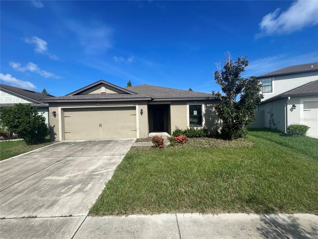 Photo of 710 Chatham Walk Drive, Ruskin, FL 33570 (MLS # TB8407505)