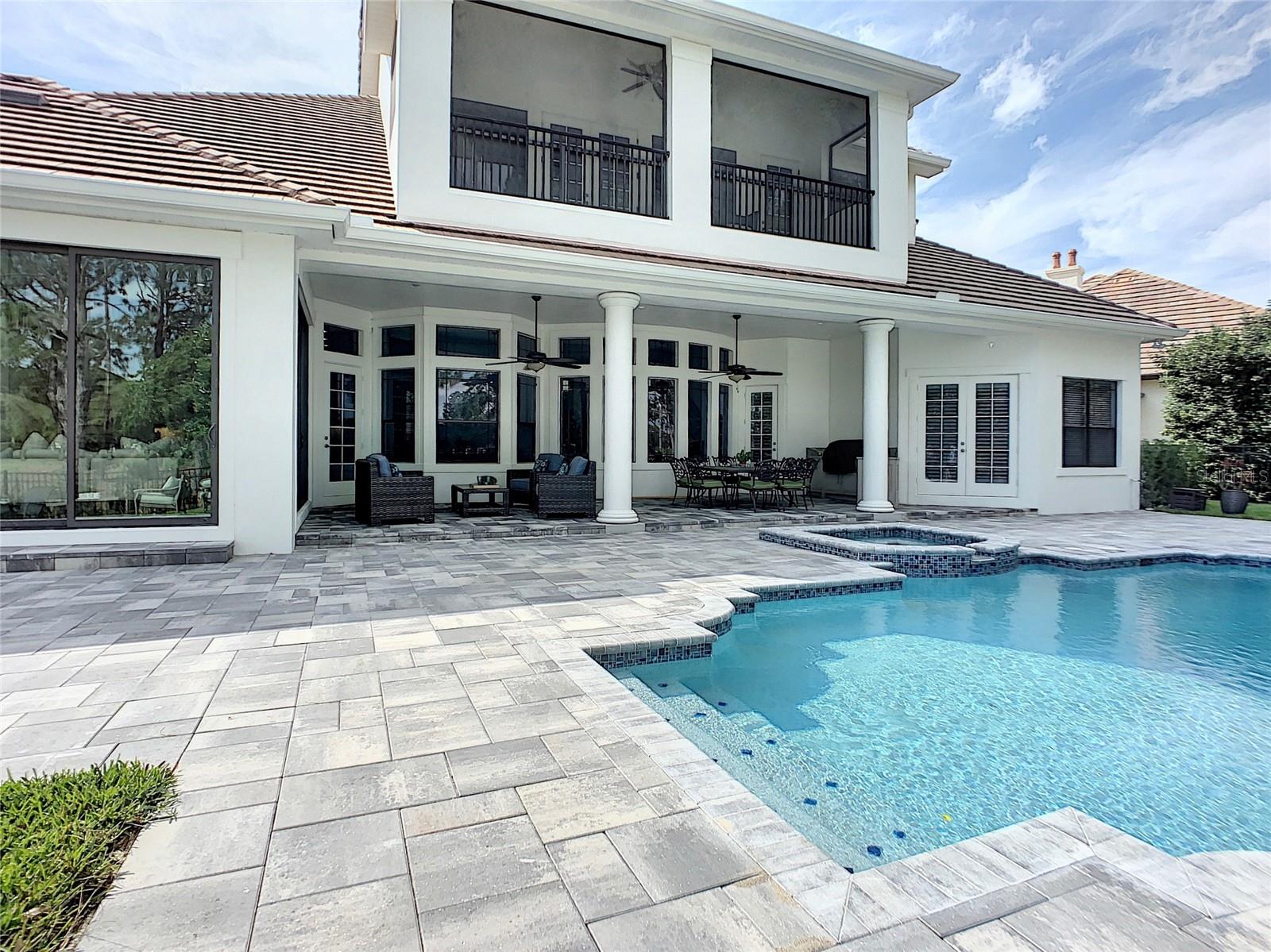 KEENES POINTE - Residential