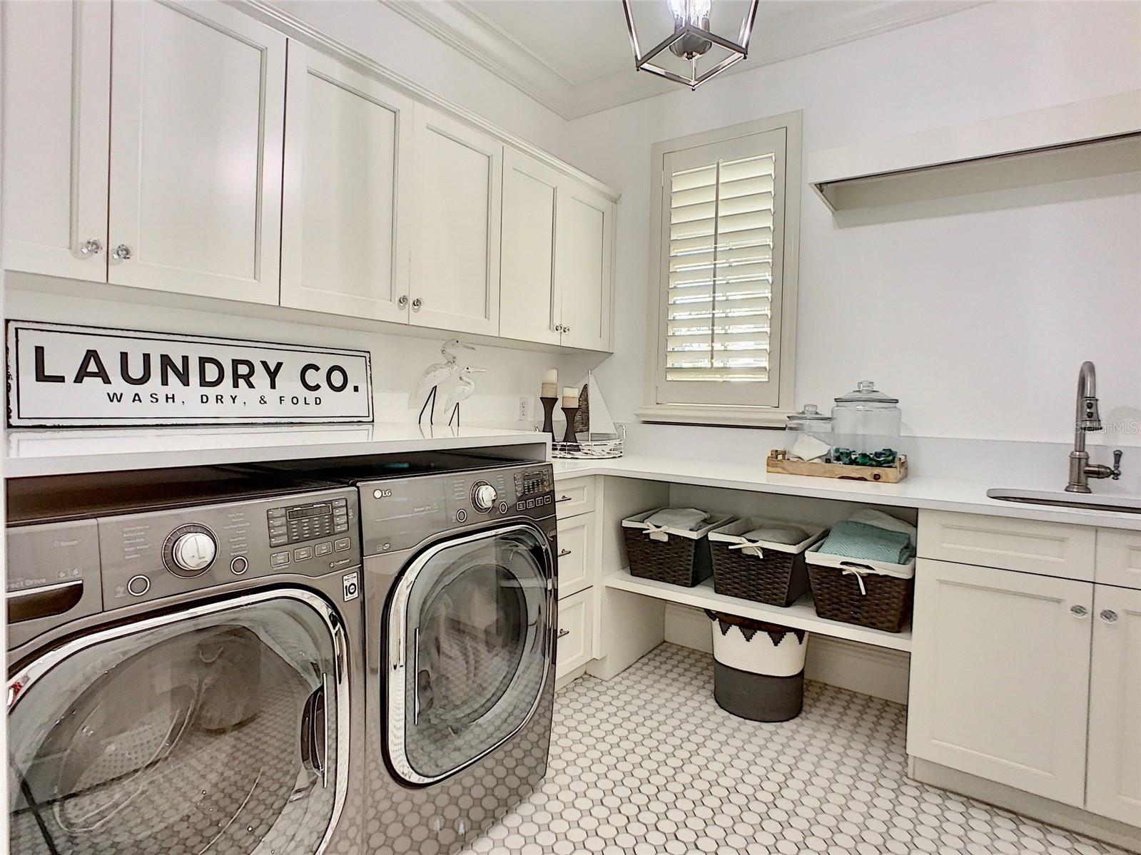 KEENES POINTE - Residential