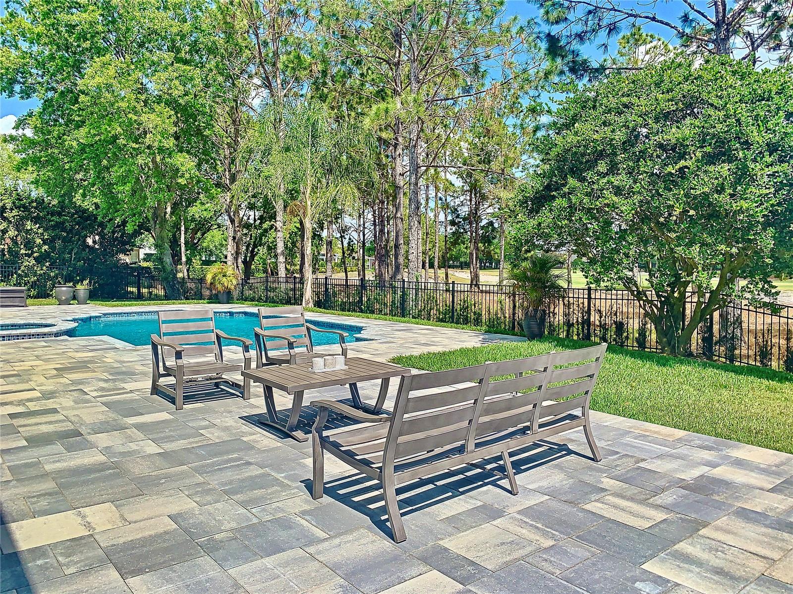 KEENES POINTE - Residential