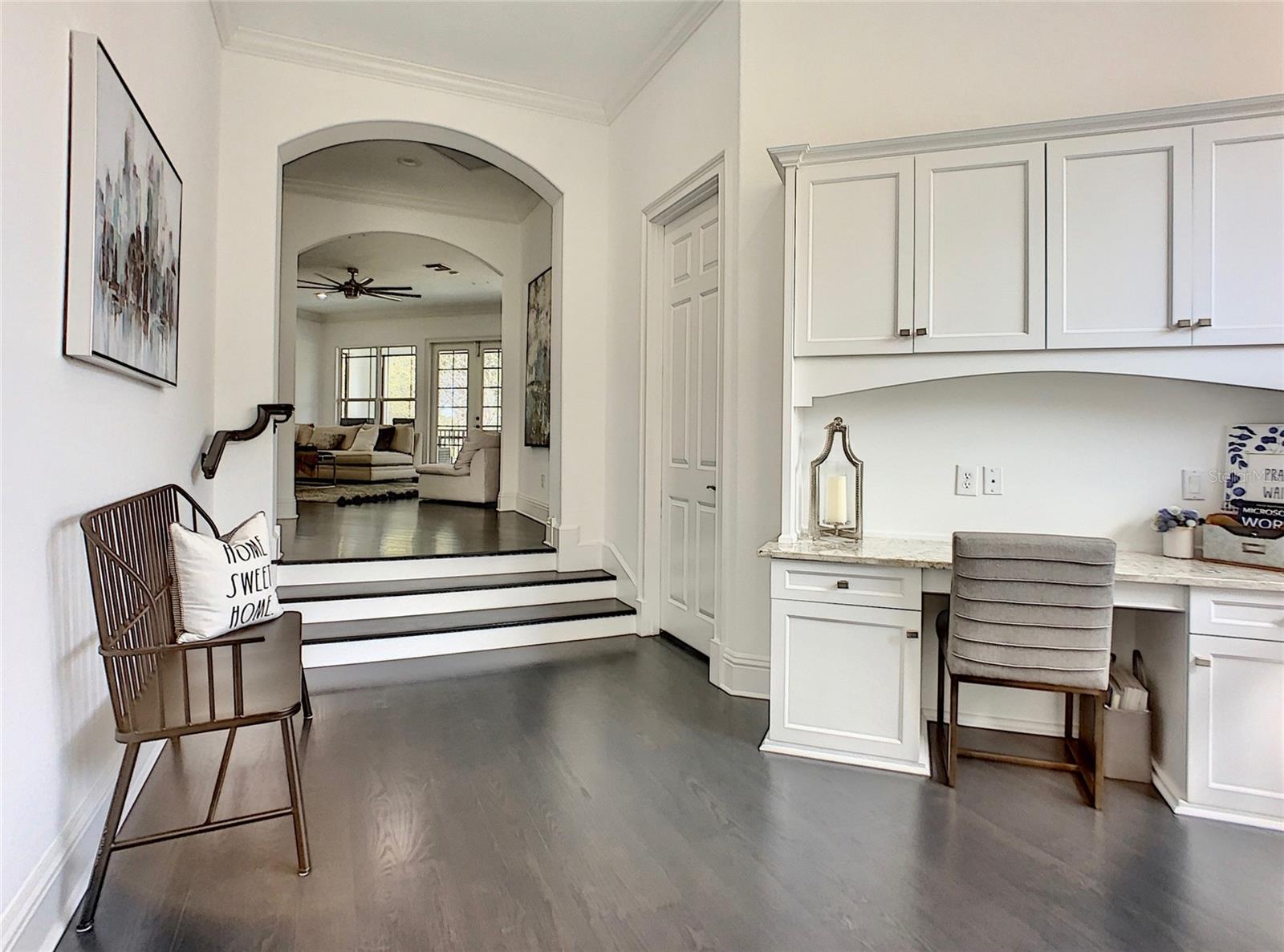 KEENES POINTE - Residential