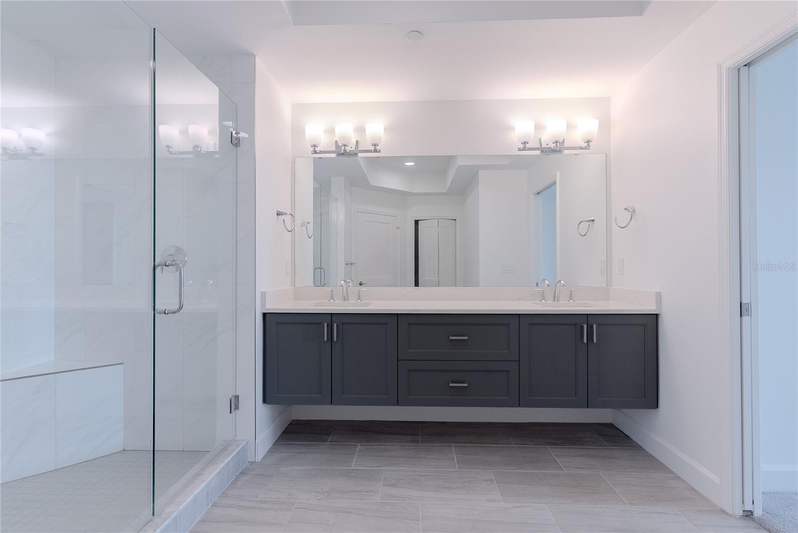 DOLPHIN HARBOUR CONDO - Residential