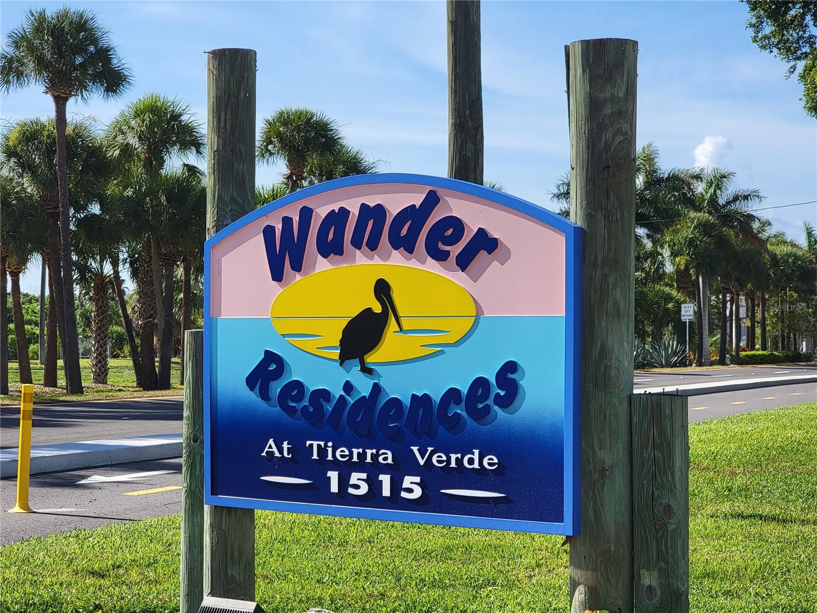 WANDER RESIDENCES OF TIERRA VERDE - Residential Lease
