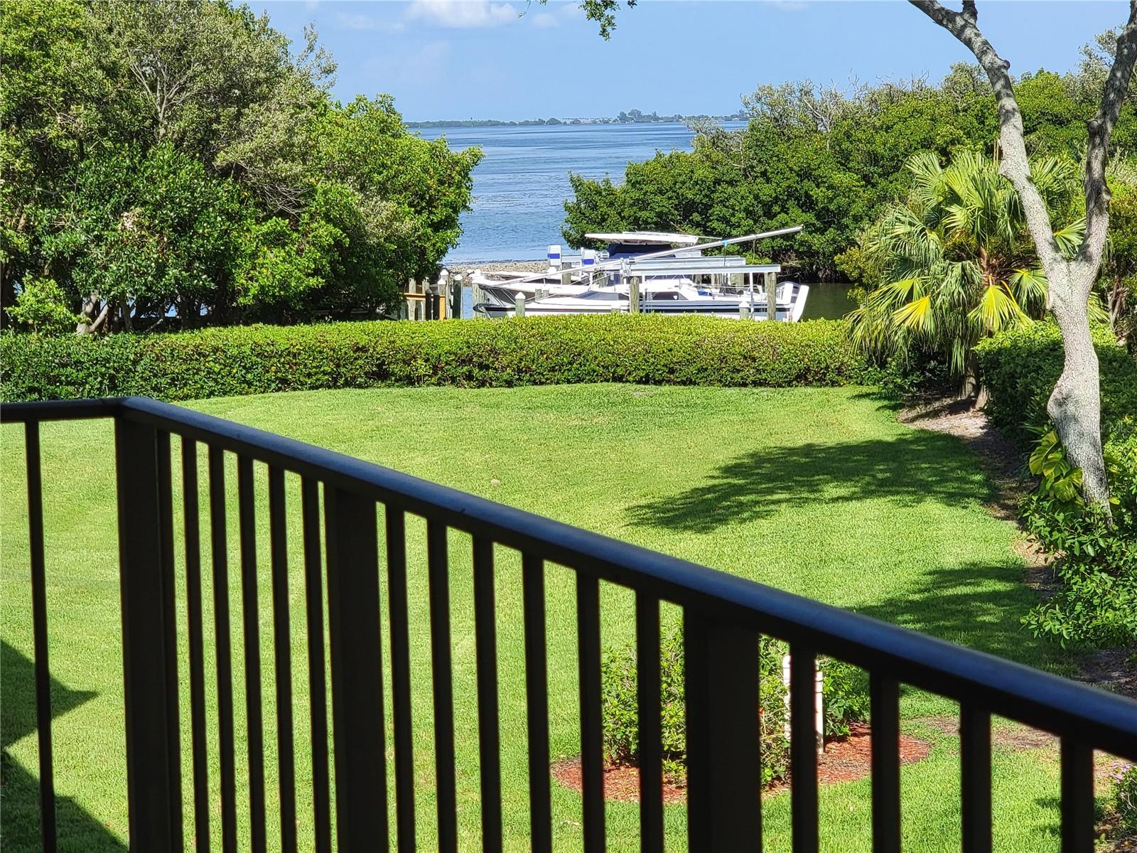 WANDER RESIDENCES OF TIERRA VERDE - Residential Lease