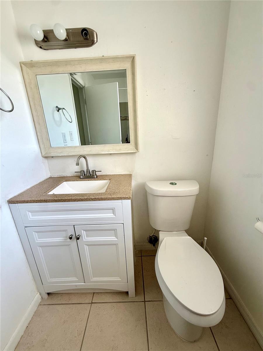 ROSEWOOD GARDENS A CONDONMINIU - Residential