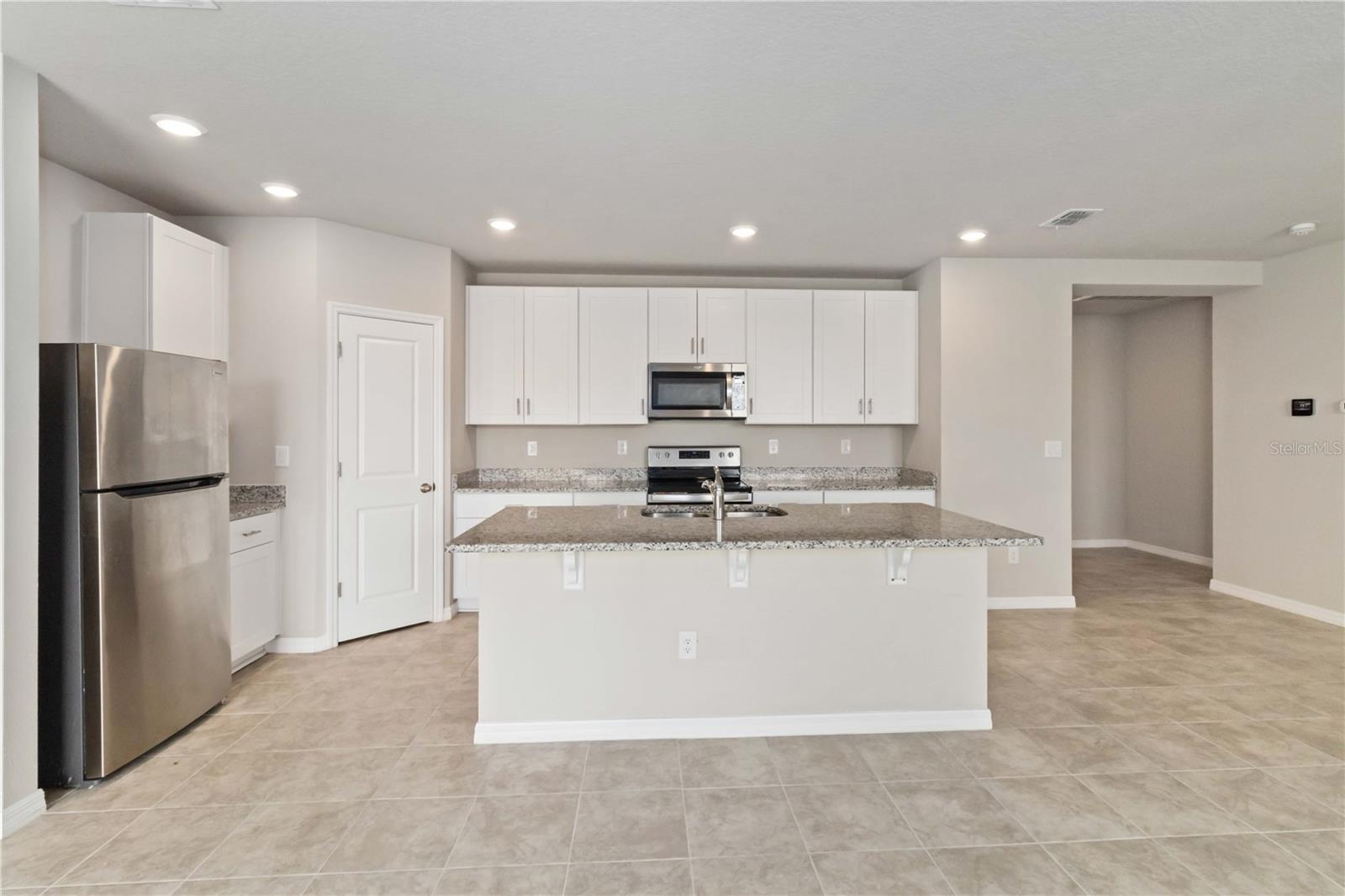 LANTANA GROVE - Residential