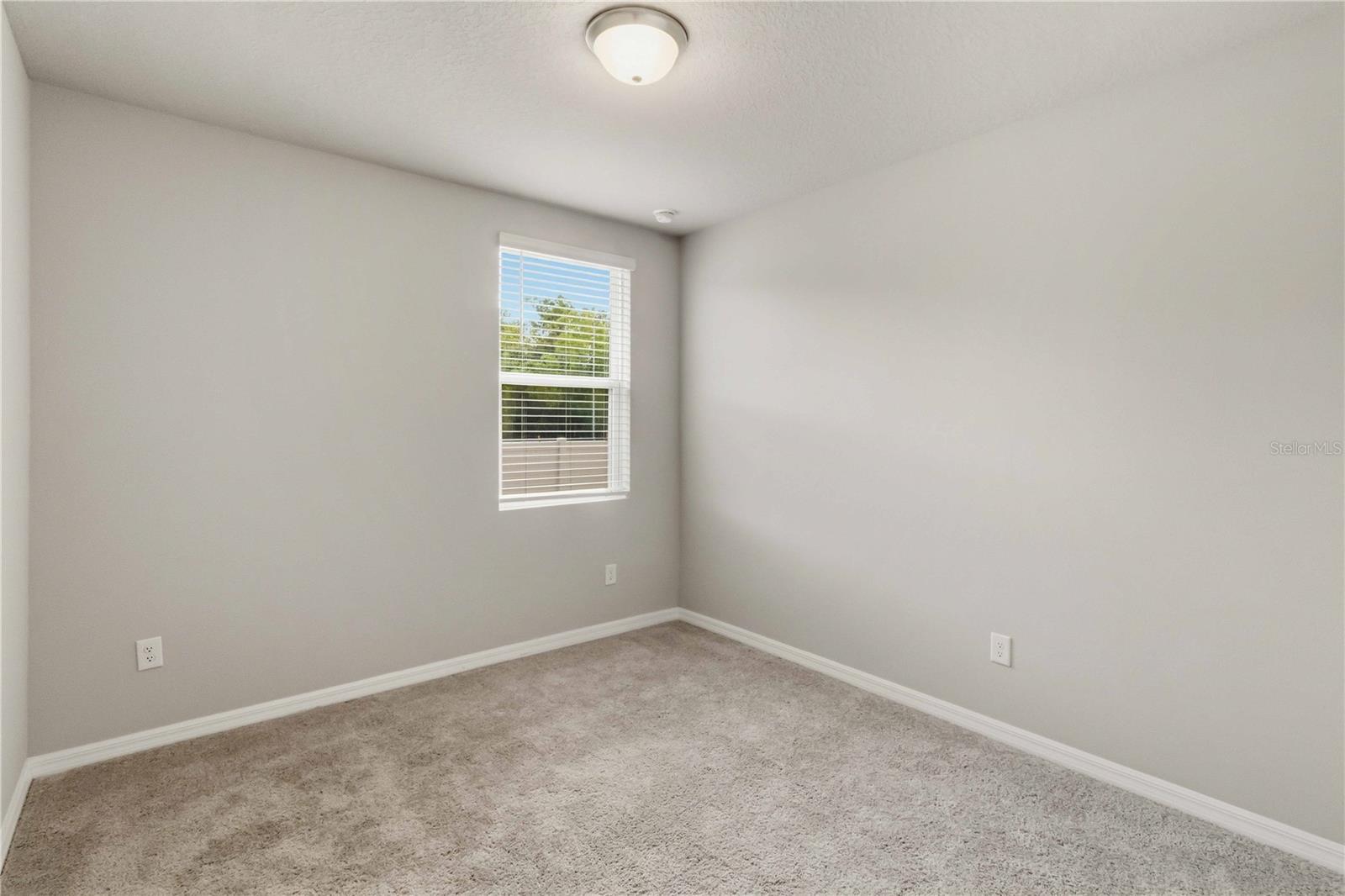 LANTANA GROVE - Residential