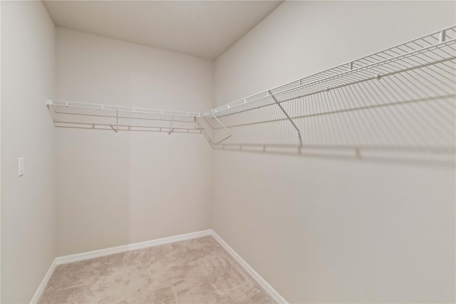 LANTANA GROVE - Residential