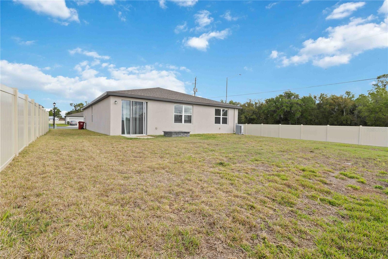 LANTANA GROVE - Residential