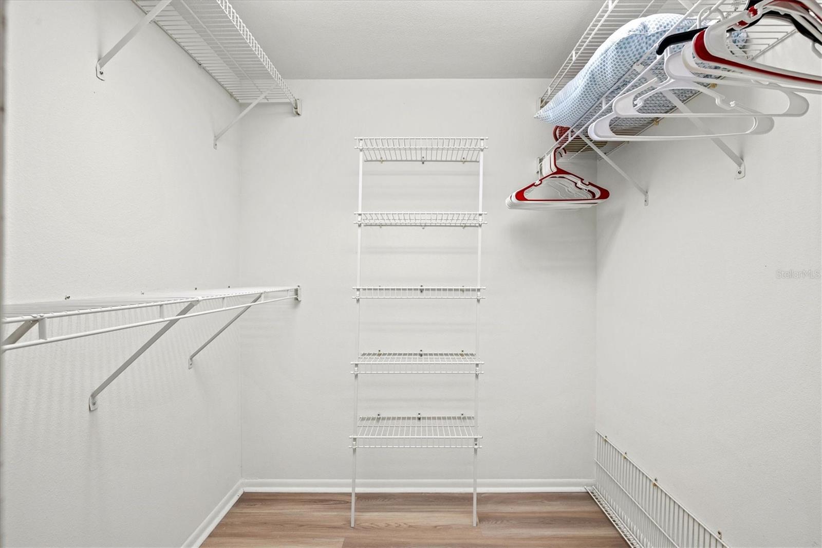 SUMMER GREEN SEC III - Residential
