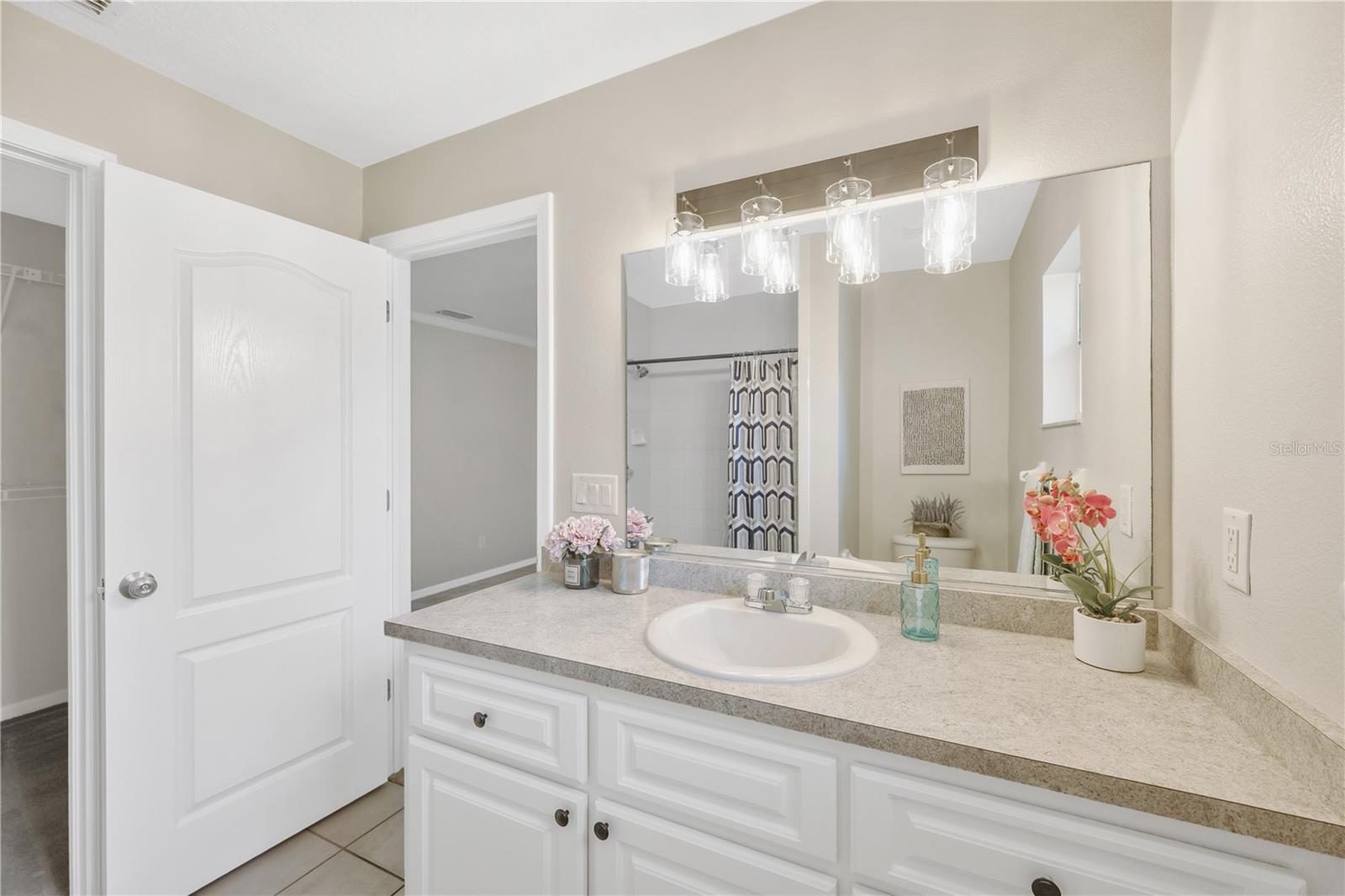 DEVANE ESTATES - Residential