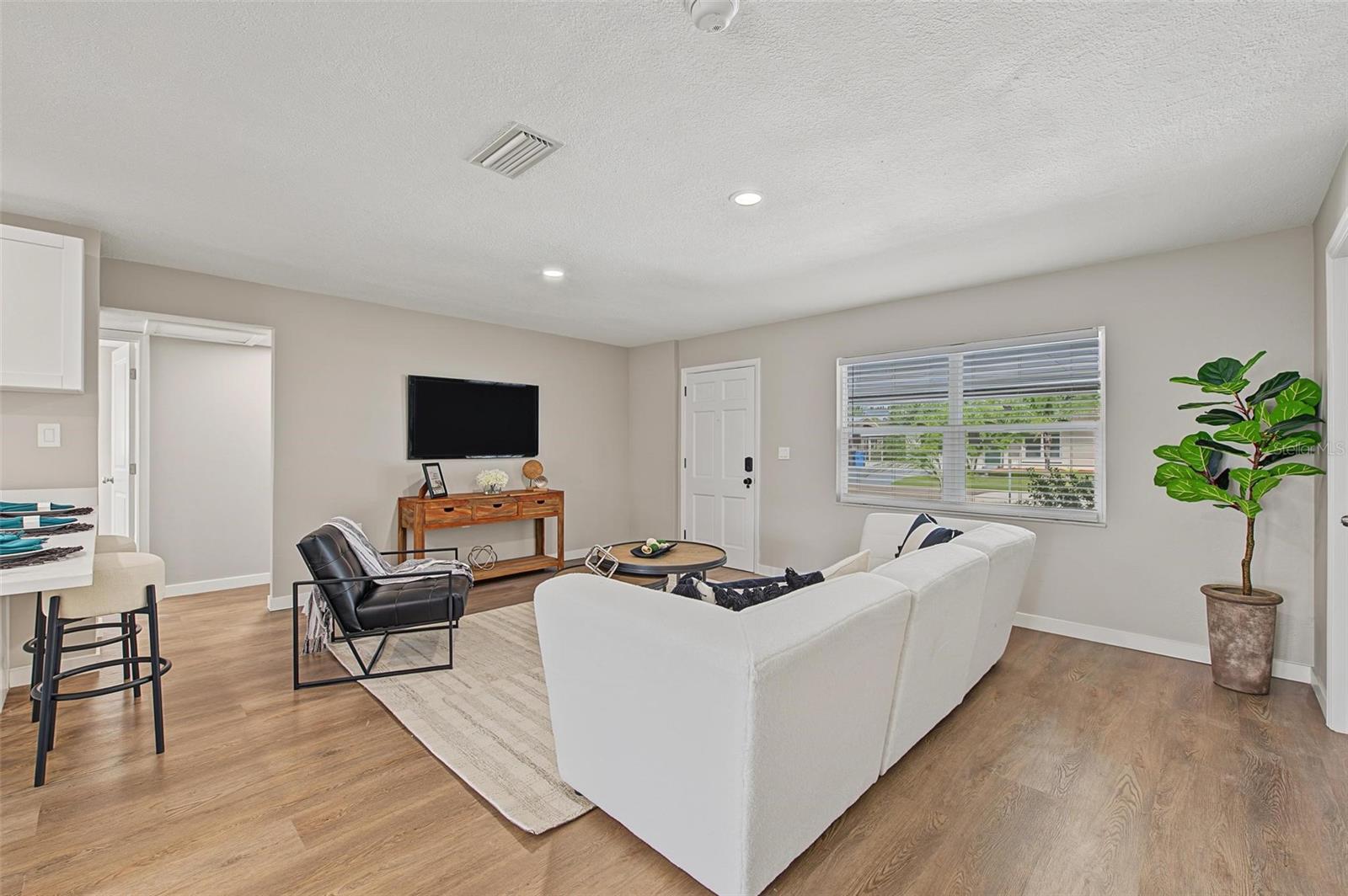 548 FRANDOR PLACE