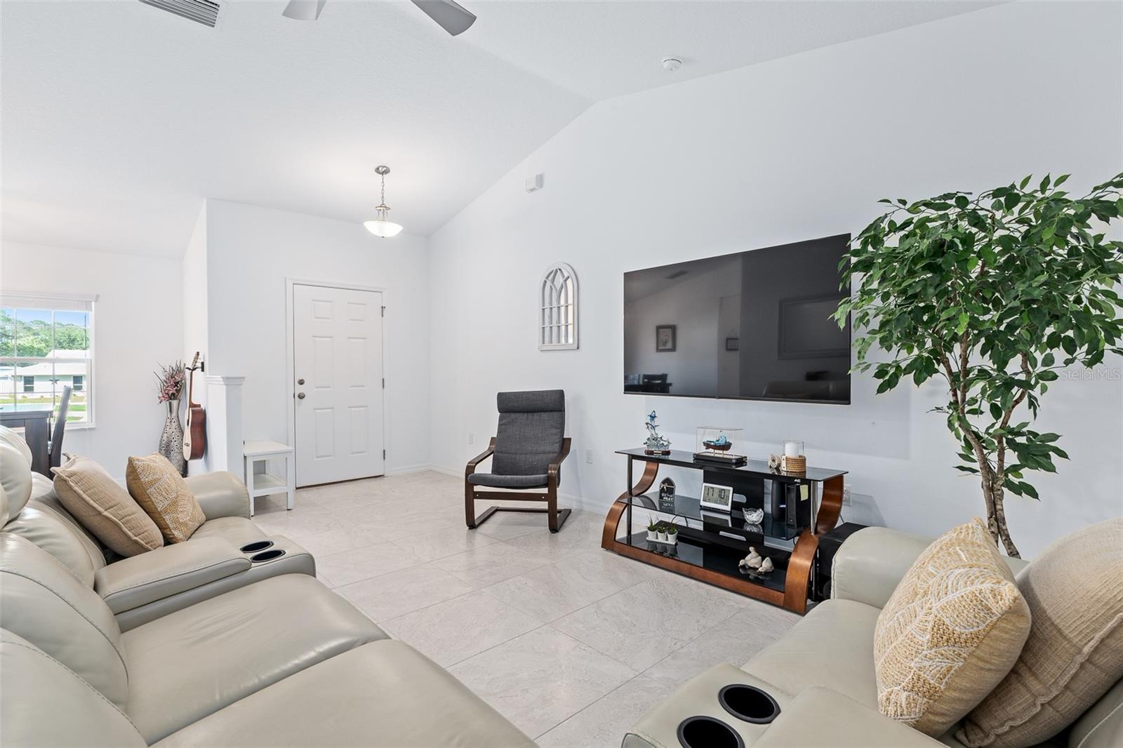 DEERWOOD REP BLK 20 PINE LAKES GOLF COURSE - Residential
