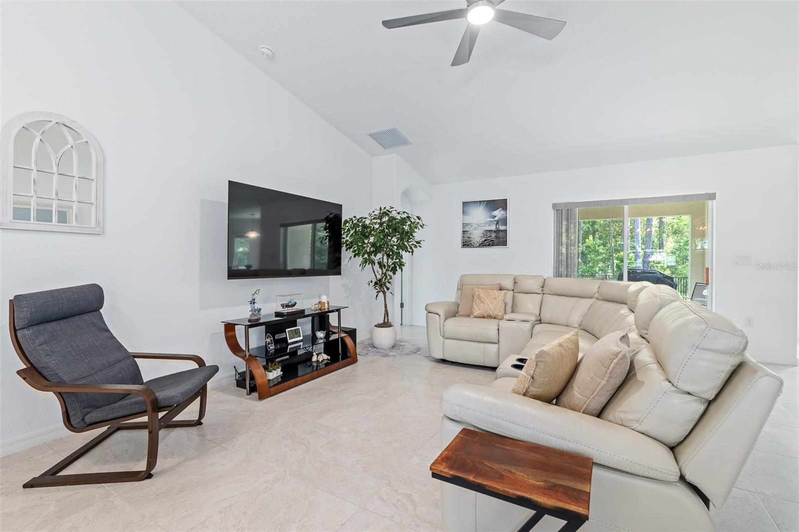 DEERWOOD REP BLK 20 PINE LAKES GOLF COURSE - Residential