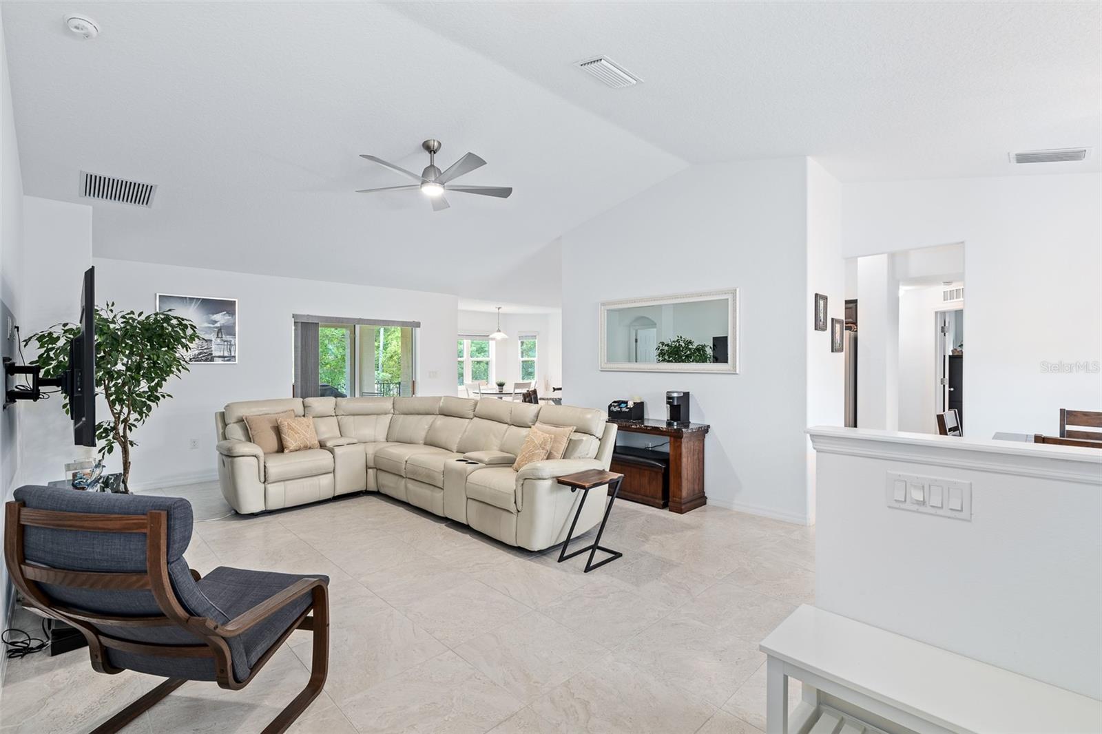 DEERWOOD REP BLK 20 PINE LAKES GOLF COURSE - Residential