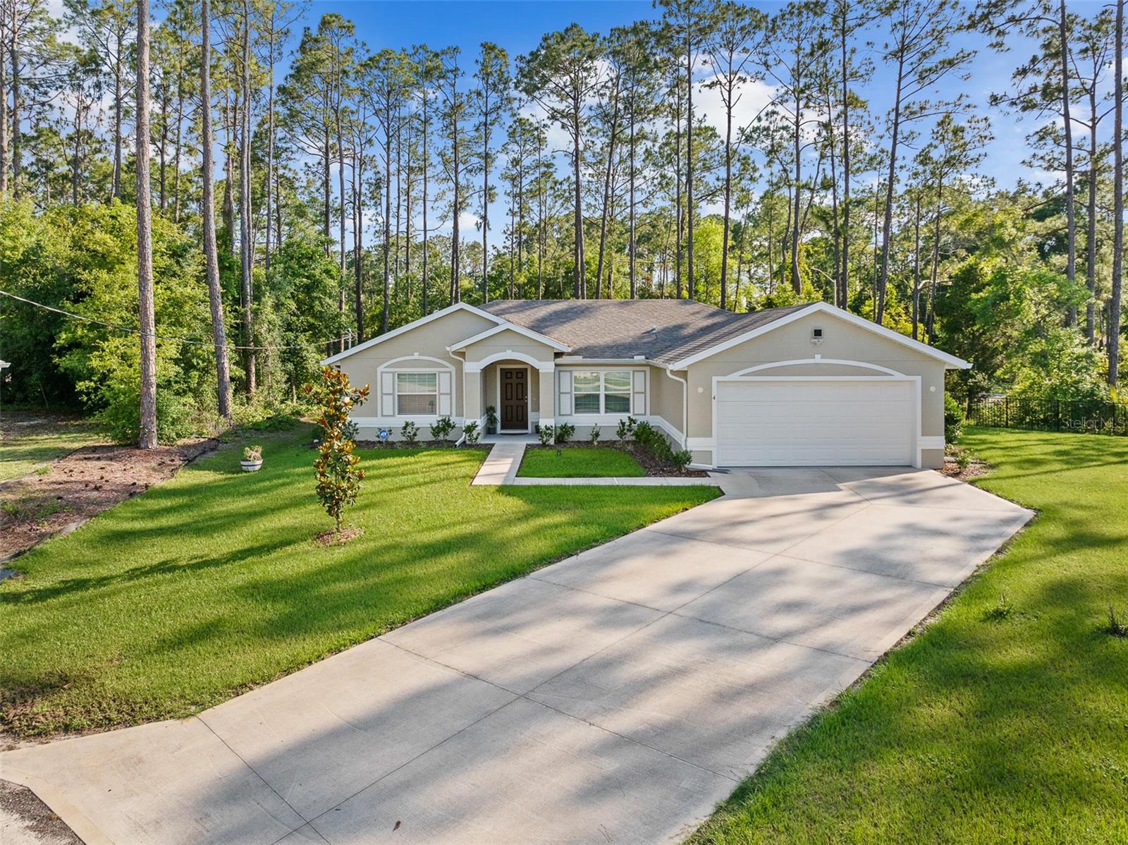 DEERWOOD REP BLK 20 PINE LAKES GOLF COURSE - Residential