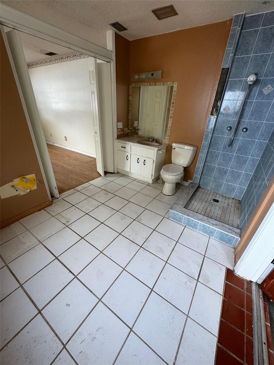 7025 W VILLAGE DRIVE