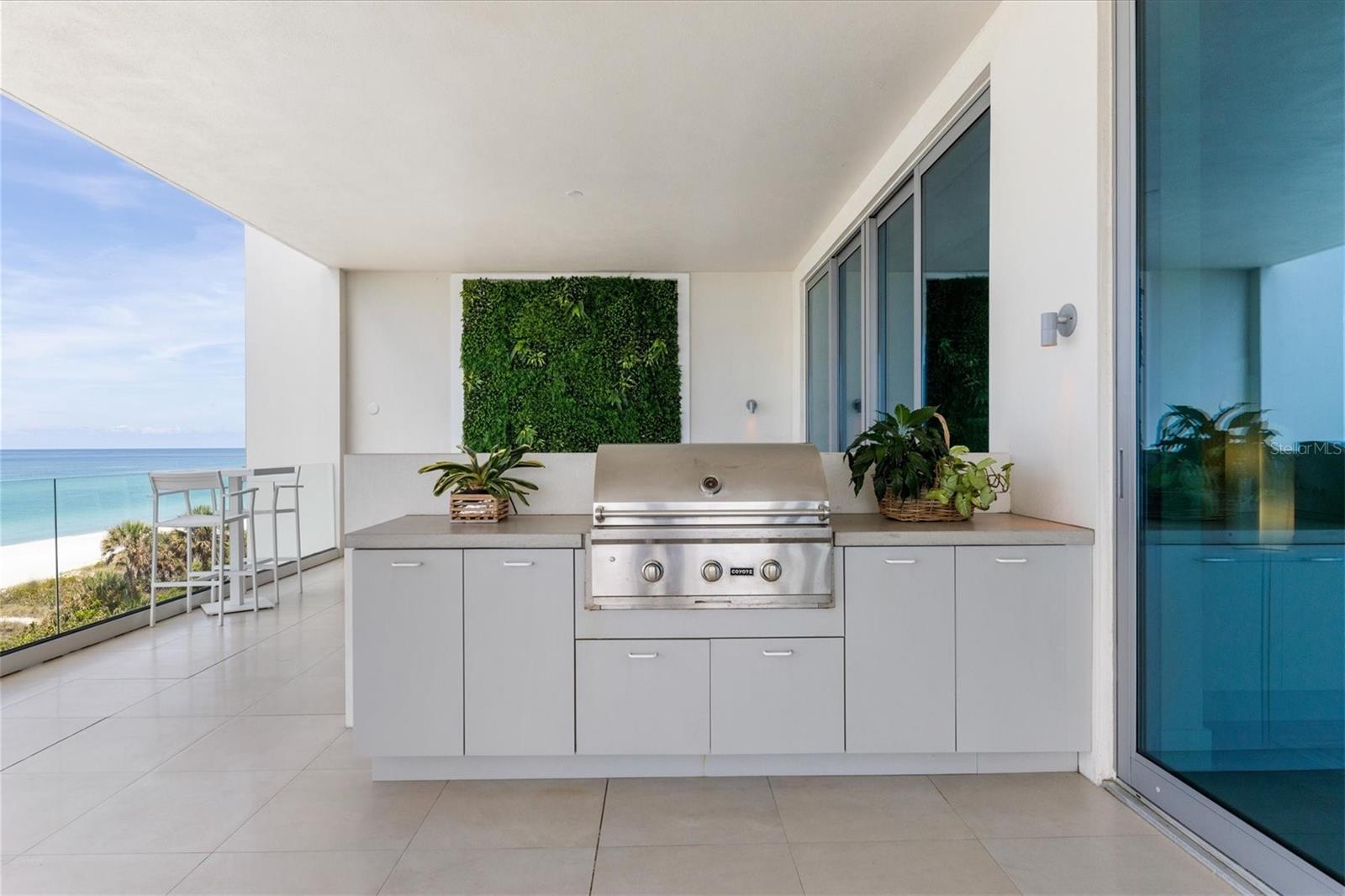 INFINITY ON LONGBOAT KEY - Residential