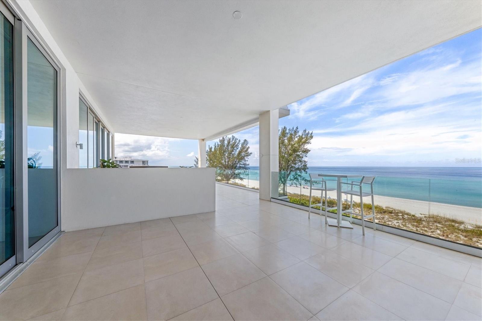 INFINITY ON LONGBOAT KEY - Residential